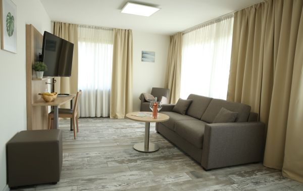 Suite Apartment