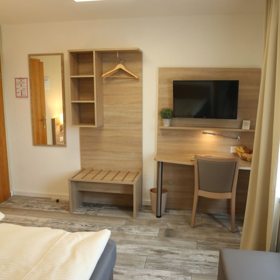 Kemnater Hof - Hotel & Apartments